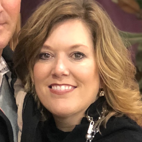 Meet your Posher, Kim - Picture 1 of 1